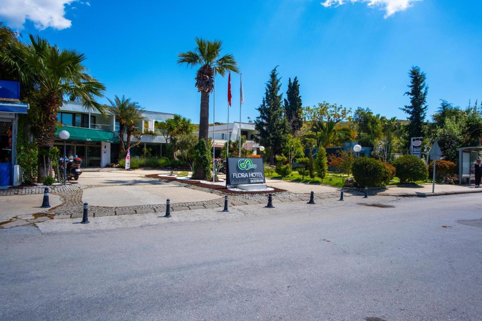 Flora Hotel Gümbet Extérieur photo